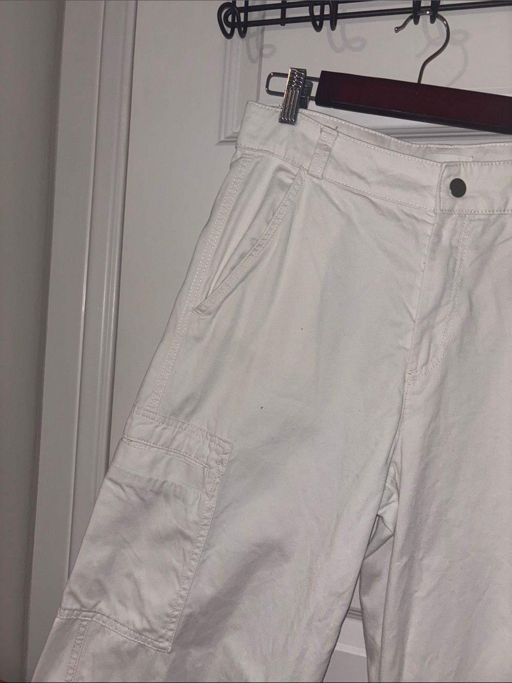H&M Women’s Cream Cargo Pants